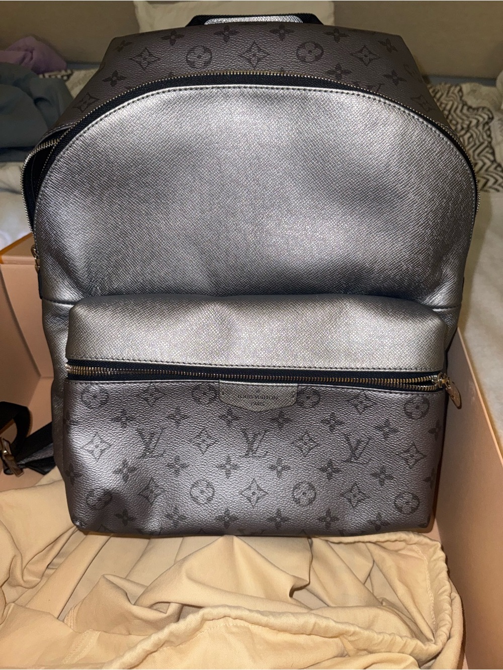 Louis Vuitton Black Textured Leather Interior Tag - Picture 3 of 16